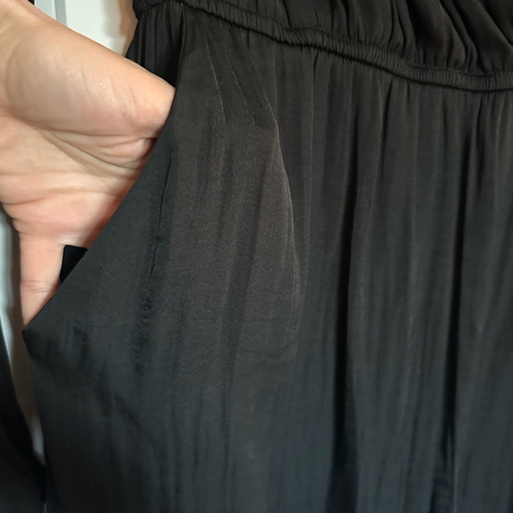 Urban Outfitters Black Jumpsuit - Picture 8 of 11